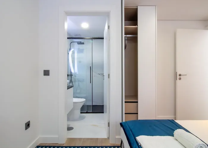 Quiet Duplex W Patio In Lapa By Lovelystay Appartement Oporto