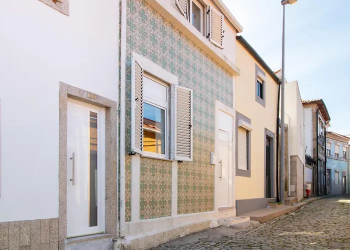 Appartement Quiet Duplex W Patio In Lapa By Lovelystay Oporto