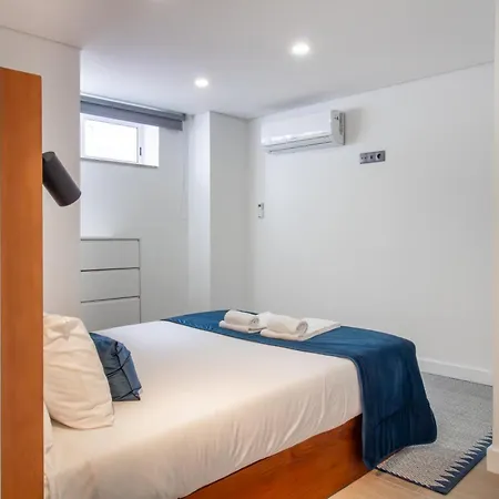 Quiet Duplex W Patio In Lapa By Lovelystay * פורטו