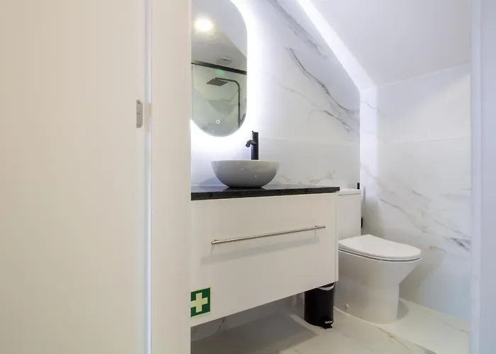 Apartmán Quiet Duplex W Patio In Lapa By Lovelystay